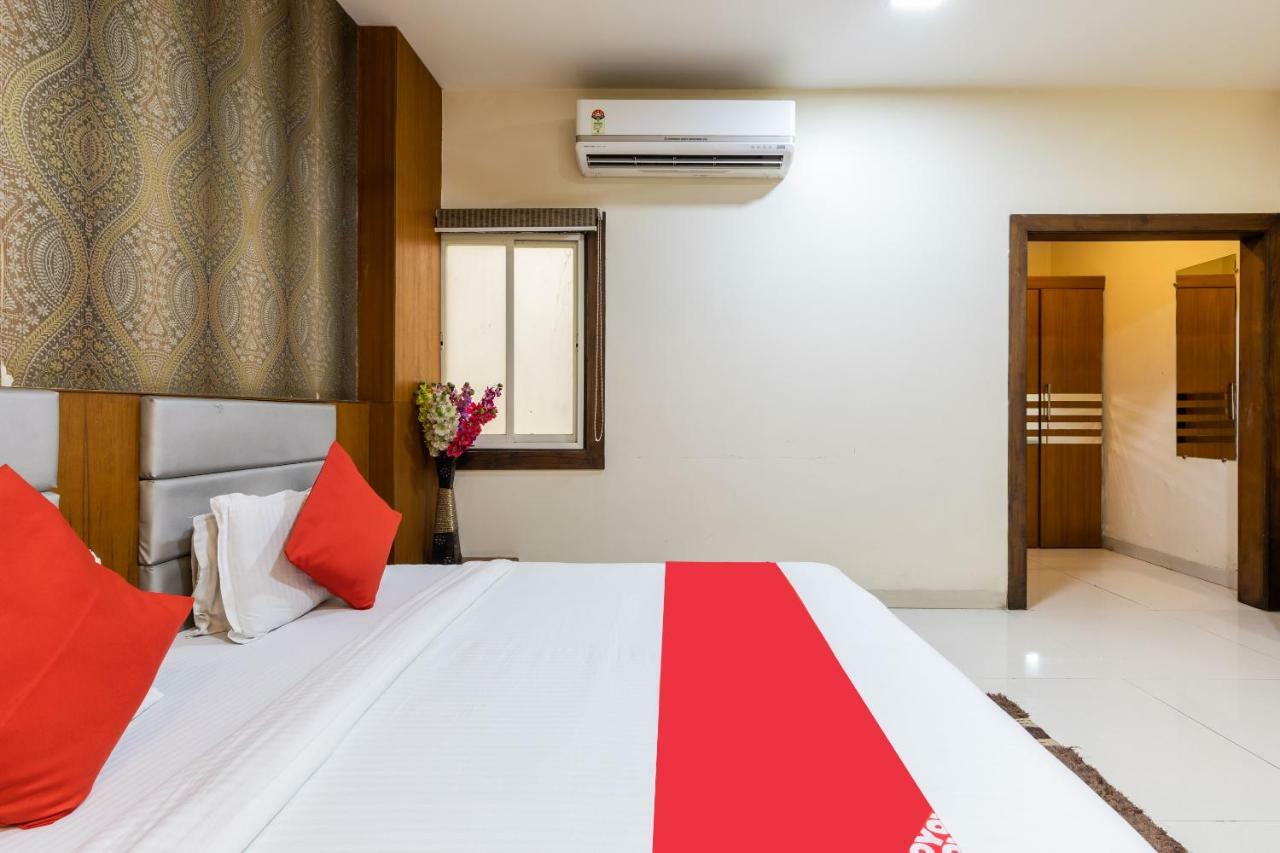 Oyo 41898 Balaji Palace Ratlām Exterior photo